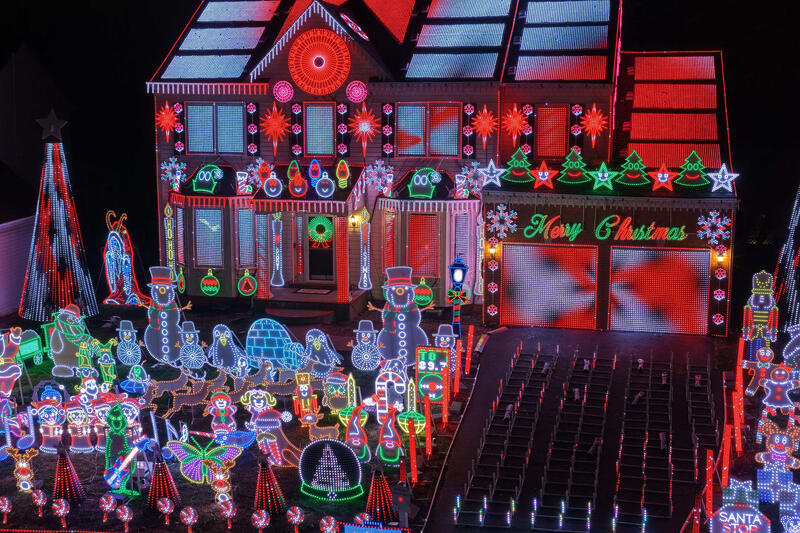 Horn family home to compete on The Great Christmas Light Fight