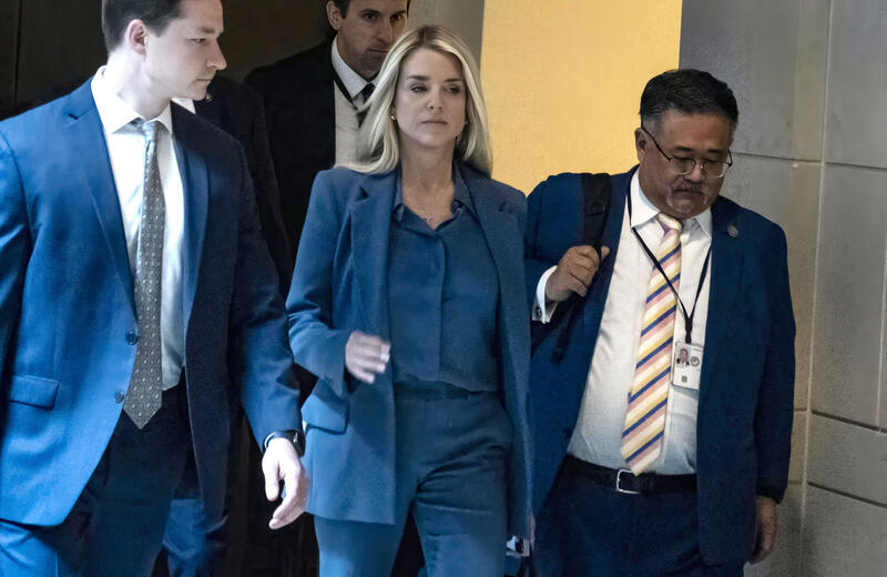 Bondi Arrives on Capitol Hill