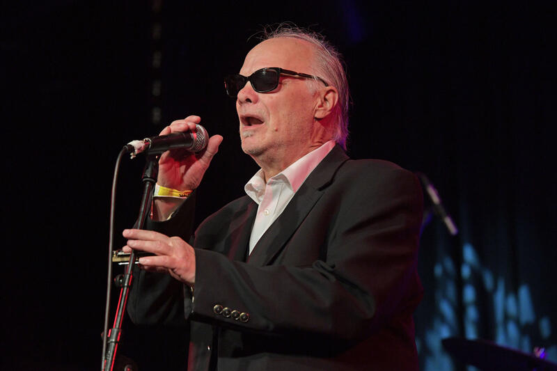 Curtis Salgado performing at The January Blues Festival