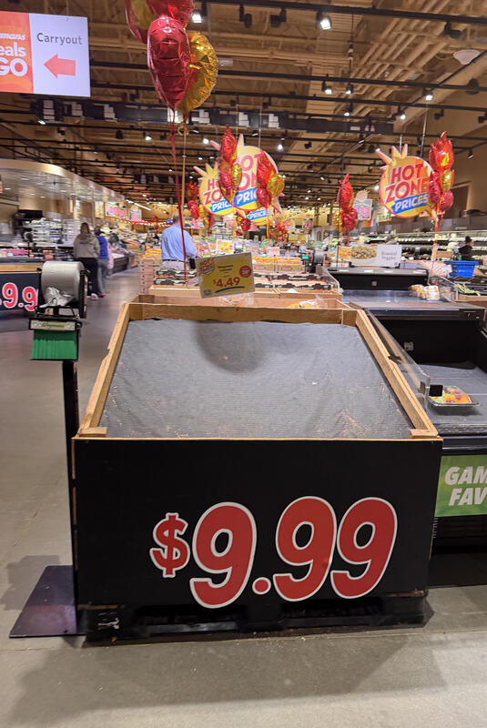 Shoppers Prepare For Major Winter Storm