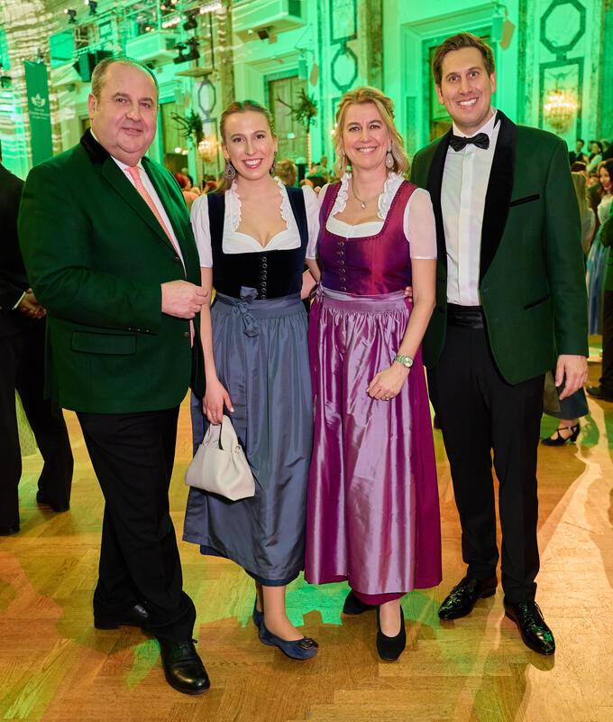 103. Jägerball - Ball vom Grünen Kreuz – „Klang der Berge – Tanz der Täler“