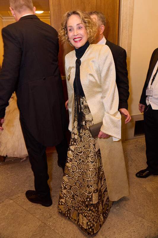 Sharon Stone auf der Flucht -Opernball 2026 in der Wiener Staatsoper