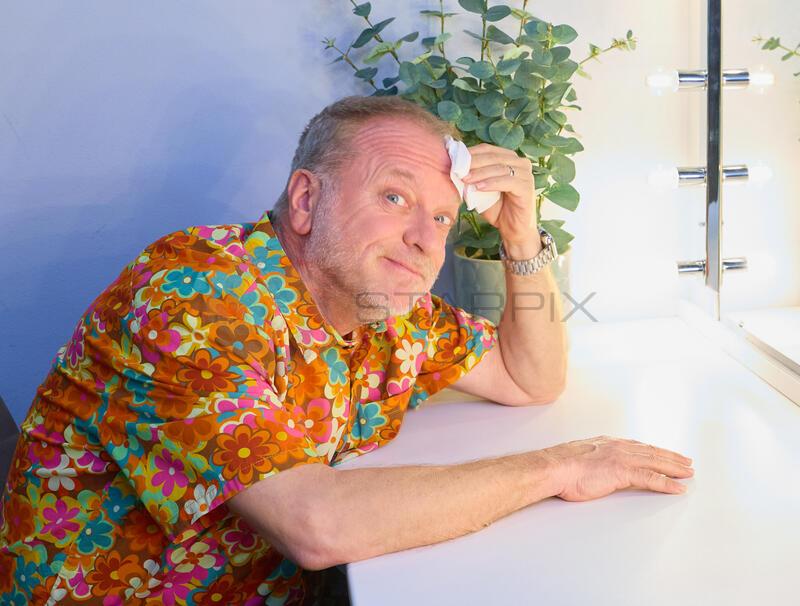 Copyright: Starpix / A. Tuma, 10.03.2026 Wien ,  Reinhard NOWAK,  Premiere von Reinhard Nowak „URFRÖHLICH"   im CasaNova 