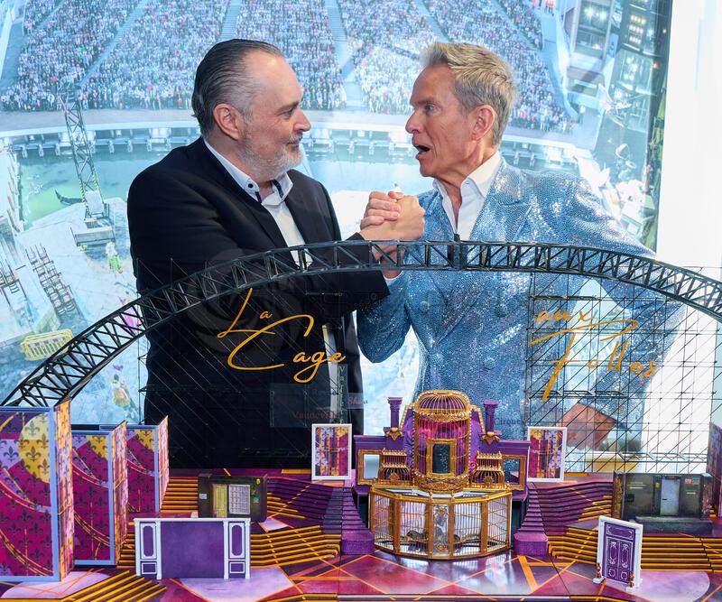 Copyright: Starpix / Alexander Tuma, 19.03.2026 Wien,  Hans Peter DOSKOZIL, Alfons HAIDER,   mit Bühnenbild, Pressekonferenz „Ein Käfig voller Narren“ im Hotel Marriott