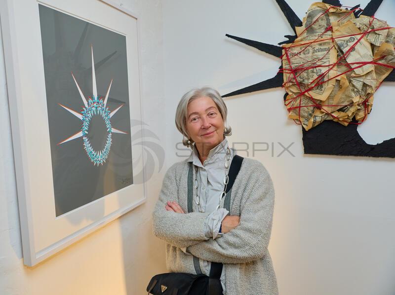 Copyright: Starpix / A. Tuma, 19.03.2026 Wien ,   Agnes HUSSLEIN,  , Preview Sabine Wiedenhofer "to all the fucking kings & queens" in der CA-Contemporary Galerie