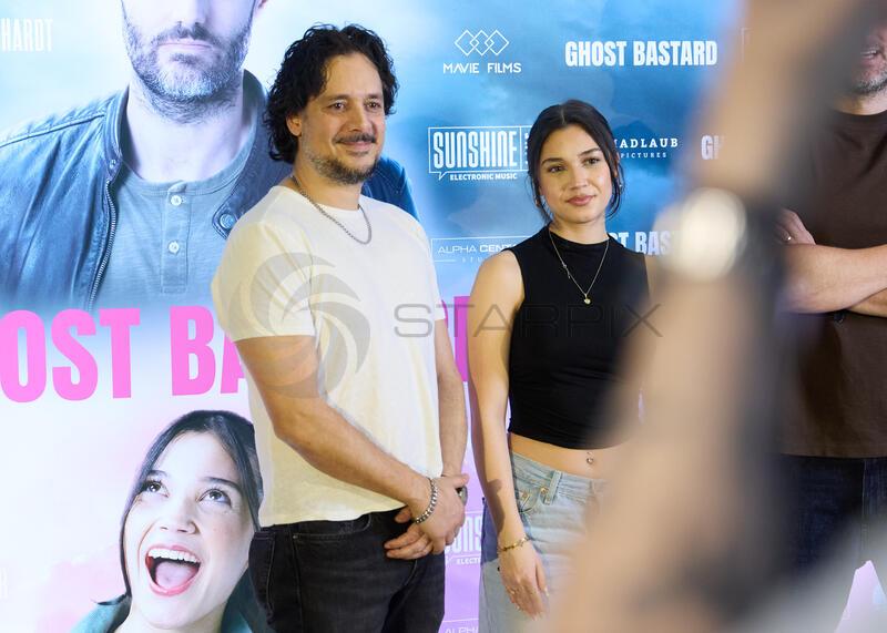 Copyright: Starpix / A. Tuma, 22.03.2026 Wien ,   Erkan ACAR, Aliyah ACAR,  Kino Premiere (Vorpremiere)   von " Ghost Bastard" im Cineplexx Donau Zentrum Wien