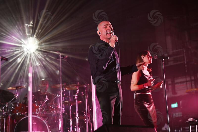 Kenny Thomas performing at Eventim Apollo in London