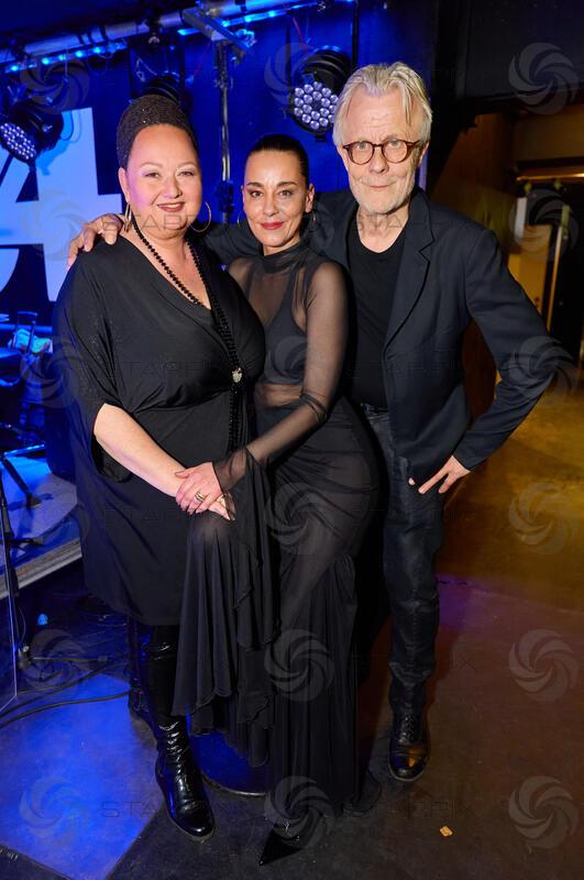 Copyright: Starpix / A. Tuma,  09.04.2026 Wien ,   Tini KAINRATH,  Edita MALOVCIC,  Thomas RABITSCH,  Präsentation des  Volkswagen x FALCO  - in der Kultdiskotheke U4