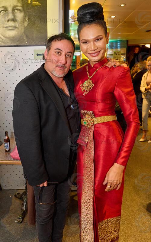 Copyright: Starpix / A. Tuma, 14.04.2026 Wien ,  Florian CAROVE,  Mimi TAO,   Screening von der 2. Staffel der Netflix Produktion "Crooks" im CineCenter Wien und Fest im Kaffee Alt Wien