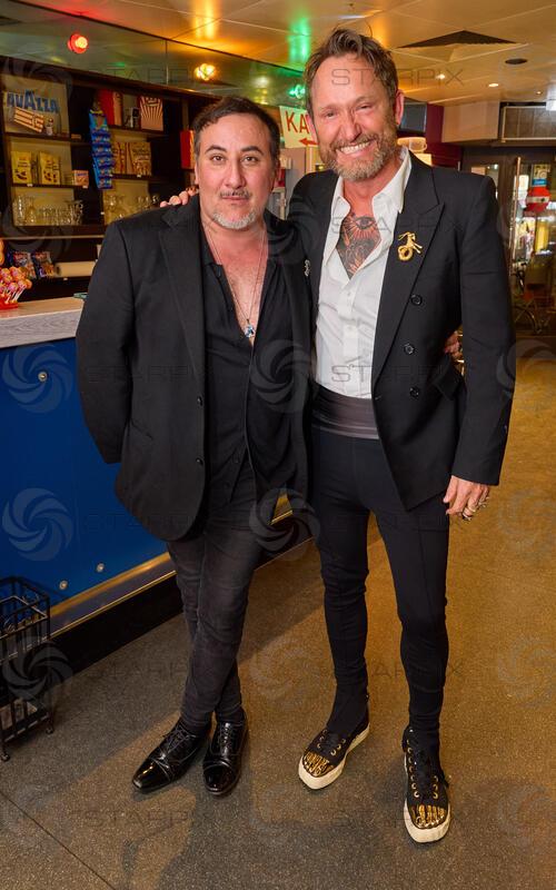 Copyright: Starpix / A. Tuma, 14.04.2026 Wien ,  Florian CAROVE, Franz Josef BAUR,  Screening von der 2. Staffel der Netflix Produktion "Crooks" im CineCenter Wien und Fest im Kaffee Alt Wien