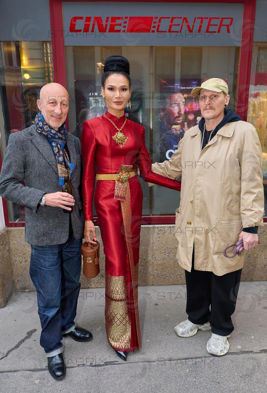 Copyright: Starpix / A. Tuma, 14.04.2026 Wien , Oliver HIRSCHBIEGEL,  Mimi TAO,  Georg FRIEDRICH,  Screening von der 2. Staffel der Netflix Produktion "Crooks" im CineCenter Wien und Fest im Kaffee Alt Wien