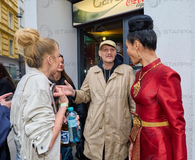 Copyright: Starpix / A. Tuma, 14.04.2026 Wien , Kiri KREN, Mimi TAO, Georg FRIEDRICH, Screening von der 2. Staffel der Netflix Produktion "Crooks" im CineCenter Wien und Fest im Kaffee Alt Wien