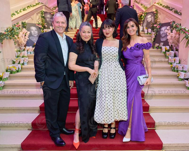 Copyright: Starpix / A. Tuma, 18.04.2026 Wien ,   Manfred BAUMANN,    Shannon LEE und Tochter Wren KEASLER,  Nelly BAUMANN,   19. DAC ( Dancer Agains Cancer Ball) in der Wiener Hofburg