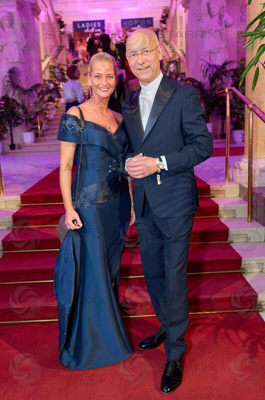 Copyright: Starpix / A. Tuma, 18.04.2026 Wien ,  Natalie NEMEC,  Toni FABER,    19. DAC ( Dancer Agains Cancer Ball) in der Wiener Hofburg