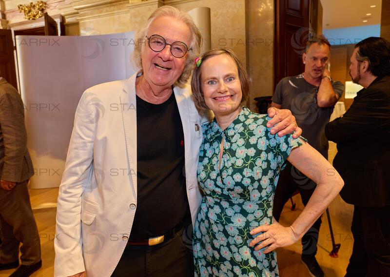 Copyright: Starpix / A. Tuma, 04.05.2026 Wien , Peter HOFBAUER, Nina BLUM,  Programmpräsentation Theaterfest Niederösterreich 2026 im Palais NÖ Wien