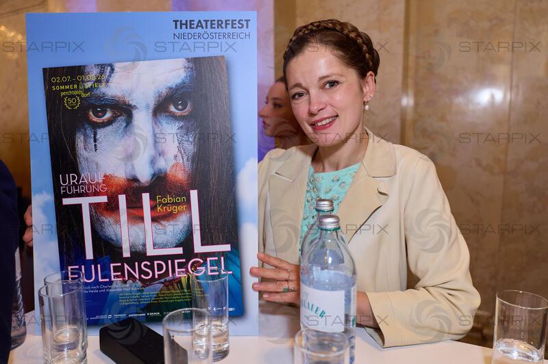 Copyright: Starpix / A. Tuma, 04.05.2026 Wien , Alexandra Maria NUTZ,  ( Till Eulenspiegel - Sommerspiele Perchtoldsdorf )Programmpräsentation Theaterfest Niederösterreich 2026 im Palais NÖ Wien