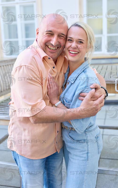 Copyright: Starpix / A. Tuma, 04.05.2026 Wien , Christoph FÄLBL mit   Freundin Michelle ,   Programmpräsentation Theaterfest Niederöstterreich 2026 im Palais NÖ Wien