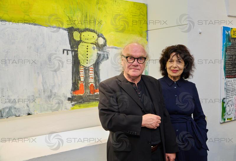   Vernissage von Michael Köhlmeier "Dämonen, Mischtechniken auf Leinwand" in der Galerie Chobot Wien