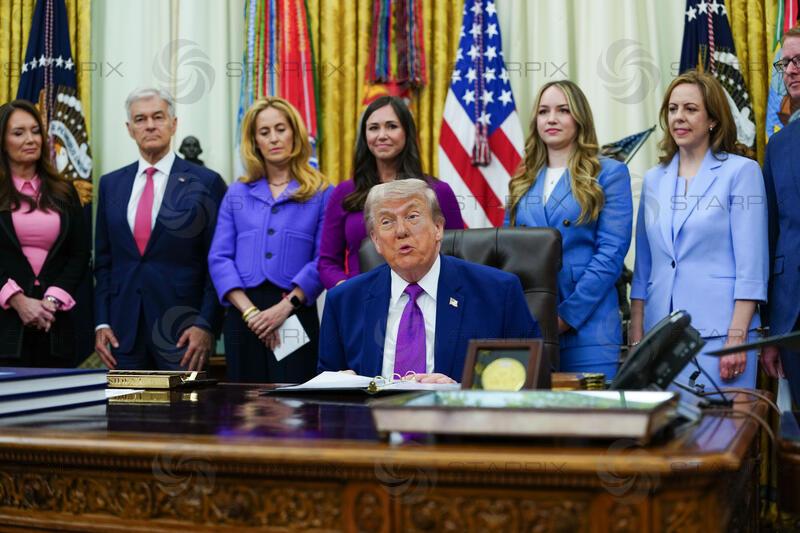 Trump Holds Maternal Healthcare Event in the Oval Office