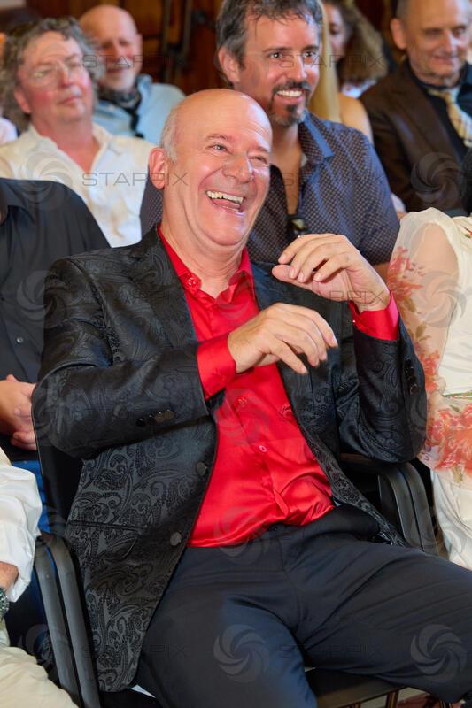 Copyright: Starpix / A. Tuma, 26.05.2026 Wien,   Andy Lee LANG,    Goldene Ehrenzeichen für Verdienste um die Republik Österreich an Gary Lux - im Künstlerhaus -Salon Karlsplatz.