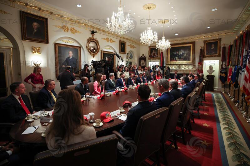 Trump Holds a Cabinet Meeting