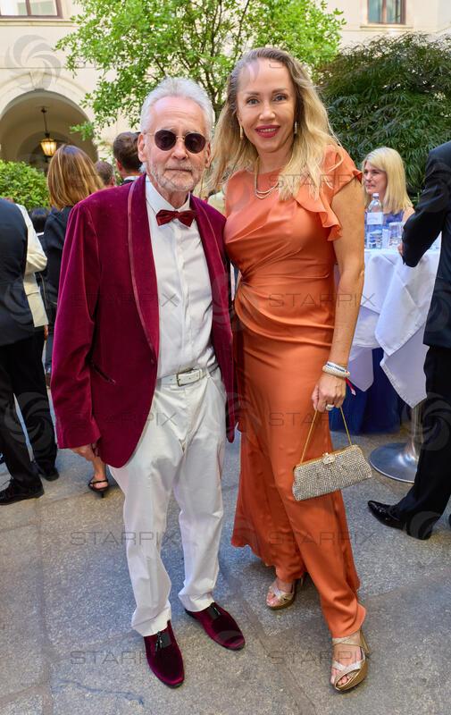 Copyright: Starpix / A. Tuma, 29.05.2026 Wien ,  Christian und Ekaterina MUCHA, , Empfang in der Trattoria Martinelli und Red Carpet beim Grand Ballo Italiano im Palais Niederösterreich Wien