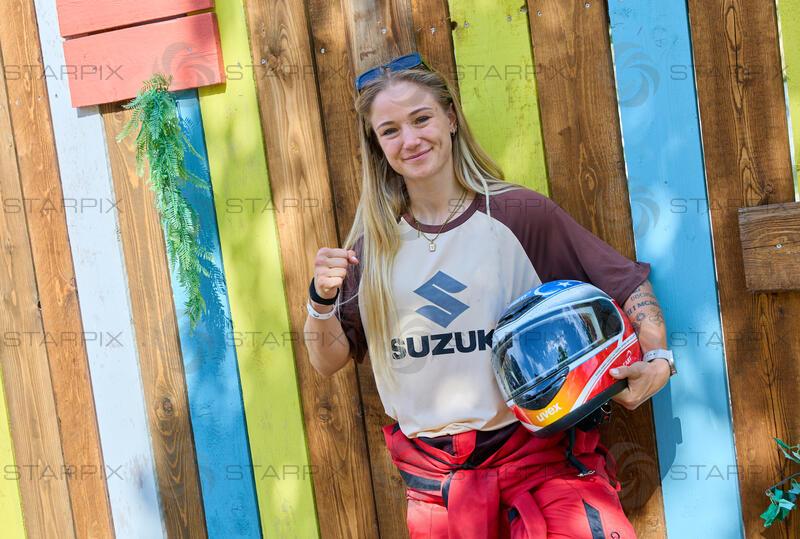 Copyright: Starpix / A. Tuma,  30.05.2026 Wien ,  Stella HEMETSBERGER,  Portrait,   " art of cart " Charity Celebrity Race  in der Ottakringer Brauerei Wien