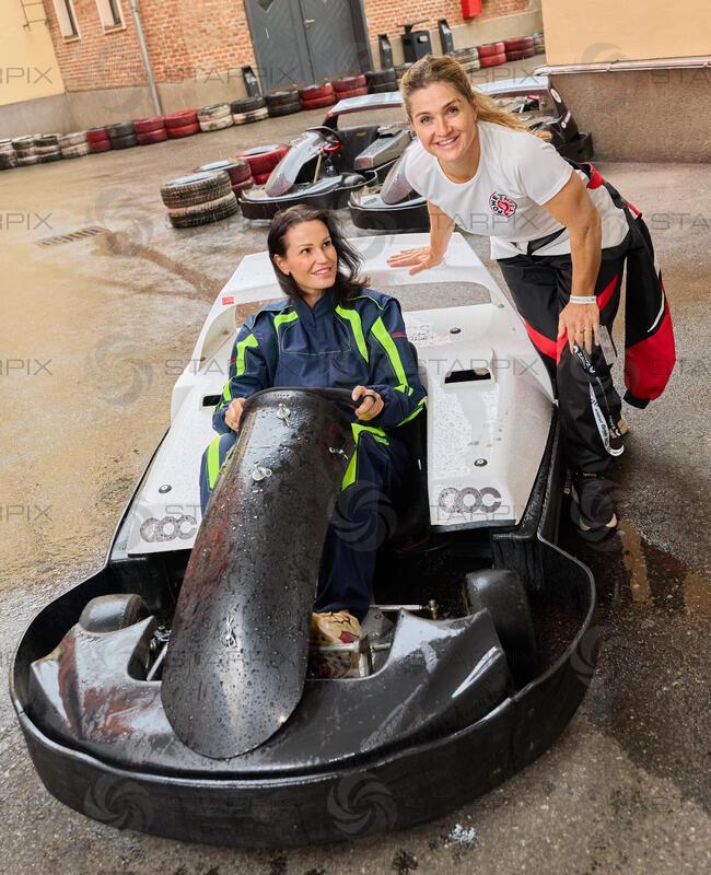 Copyright: Starpix / A. Tuma,  30.05.2026 Wien , Katharina GERHARDT, Lizz (Elisabeth) GÖRGL,    " art of cart " Charity Celebrity Race  in der Ottakringer Brauerei Wien