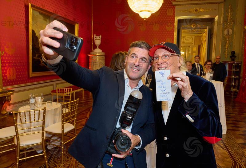 Copyright: Starpix / A. Tuma, 02.06.2026 Wien , Andreas TISCHLER (Fotograf),   Otto WAALKES,     Ausstellungseröffnung und Empfang zu „Otto meets Albertina“ in der Albertina Wien