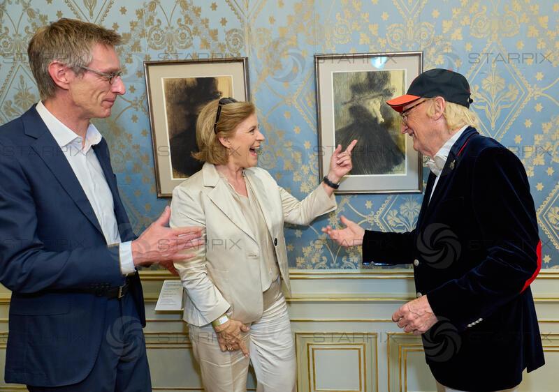 Copyright: Starpix / A. Tuma, 02.06.2026 Wien ,     Ralph GLEIS, Direktor Albertina, Ingrid THURNHER, Otto WAALKES,  Ausstellungseröffnung und Empfang zu „Otto meets Albertina“ in der Albertina Wien