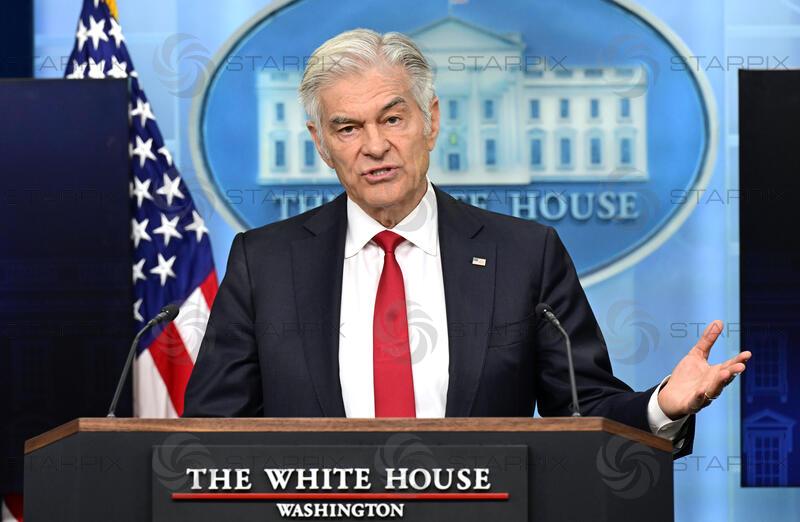 Dr Mehmet Oz Briefs the Press at the White House