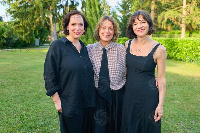Copyright: Starpix / A. Tuma, 08.09.2026   Wien ,  Verena ALTENBERGER,  Elke WINKENS, Valerie PACHNER, Abend der Nominierten Österreichischer Filmpreis 2026  - Insterspot Studios Pirzl´s Paradiesgartl Wien