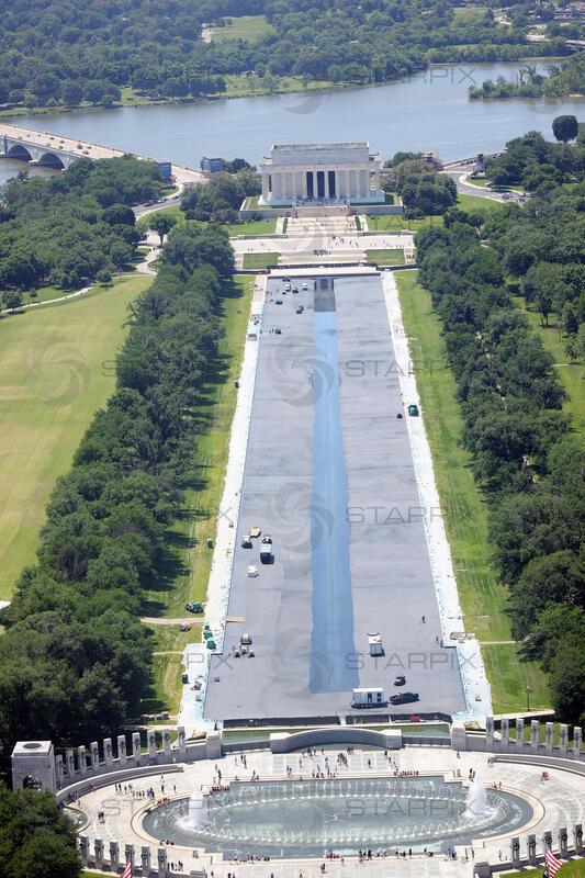 Work continues at the Lincoln Memorial Reflecting Pool