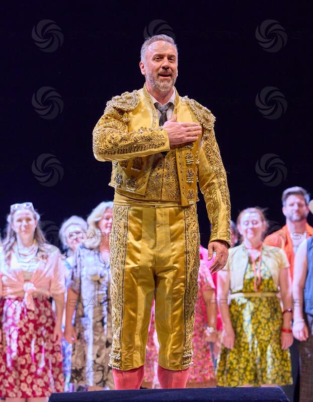 Copyright: Starpix / A. Tuma, 11.06.2026 Wien ,  Christian Van Horn (Escamillo),  Opern Aufführung "Carmen U27" nur für Besucher unter 27 Jahre - Wiener Staatsoper