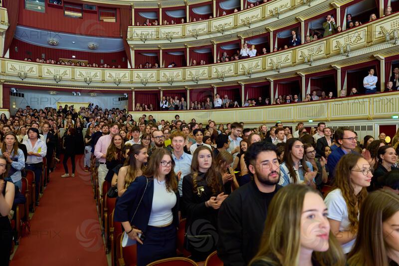 Copyright: Starpix / A. Tuma, 11.06.2026 Wien ,Publikum, SAAL,   Opern Aufführung "Carmen U27" nur für Besucher unter 27 Jahre - Wiener Staatsoper