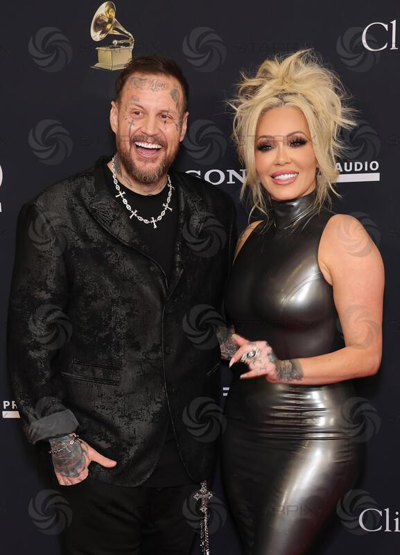 Jelly Roll Files for Divorce From Bunnie Xo