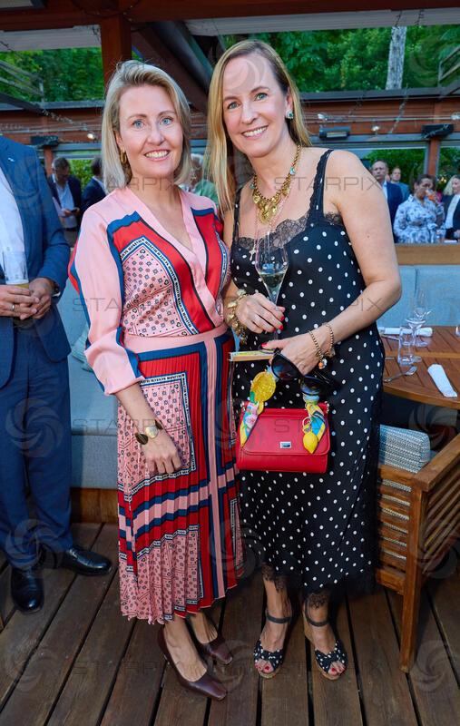 Copyright: Starpix / A. Tuma, 03.07.2026 Wien ,    Susanne RAAB, Maria GROßBAUER,   Sommerfest von Grünberger & Partner und Geburtstagfest  im Klee am Hanslteich