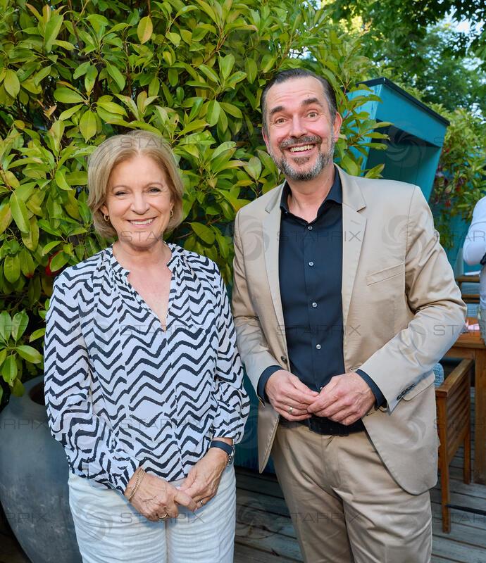 Copyright: Starpix / A. Tuma, 03.07.2026 Wien ,  Ingrid THURNHER,  Clemens PIG,  Sommerfest von Grünberger & Partner und Geburtstagfest  im Klee am Hanslteich 