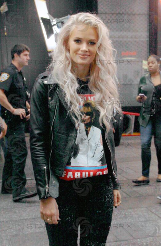 Lauren Bennett Has Passed Away