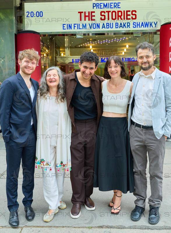 Copyright: Starpix / A. Tuma, 07.07.2026 Wien , Jack HOFER,  Maria HOFSTÄTTER, Amir EL-MASRY, Valerie PACHNER, Abu Bakr SHAWKY (Regisseur) ,   Kinopremiere von " The Stories" im Gartenbaukino Wien