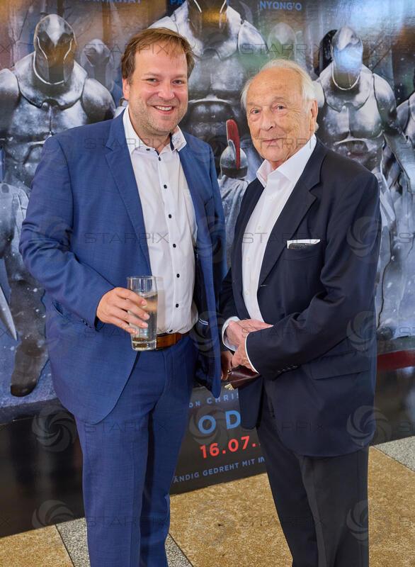 Copyright: Starpix / A. Tuma, 07.07.2026 Wien ,  Alexander GLEHR, Veit HEIDUSCHKA,  Kinopremiere von " The Stories" im Gartenbaukino Wien