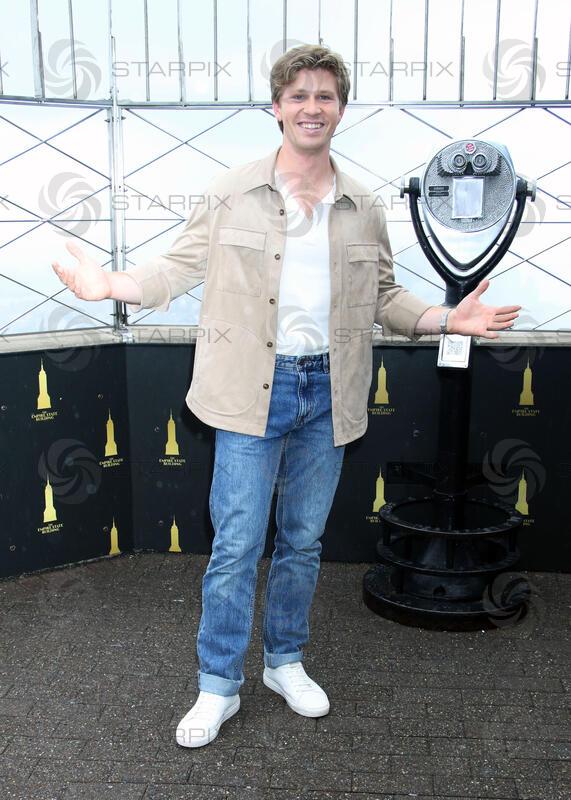 Robert Irwin Visits The Empire State Building