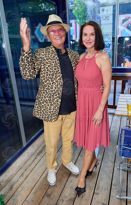 Copyright: Starpix / A. Tuma, 08.07.2026 Wien , Louie AUSTEN,    Anna FAY,   Rossori Music Sommerfest auf der Summerstage Wien