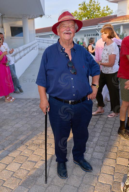 Copyright: Starpix / A. Tuma, 16.07.2026 Mörbisch, Gerhard ERNST,, Premiere von "Ein Käfig voller Narren" Seefestspiele Mörbisch