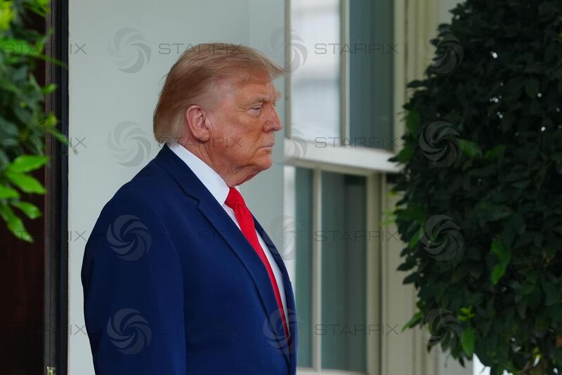 Trump Welcomes President Aoun of Lebanon