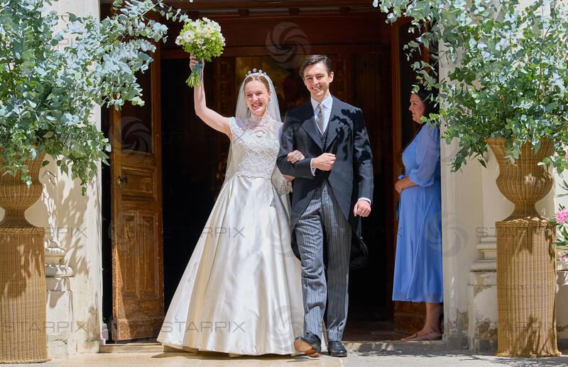 Hochzeit zwischen  Isabel Habsburg Lothringen Bourbon Sizilien Erzherzogin  von Österreich und Don Carlos de Palacio y Gaytán de Ayala  in der Jesuitenkirche Wien 