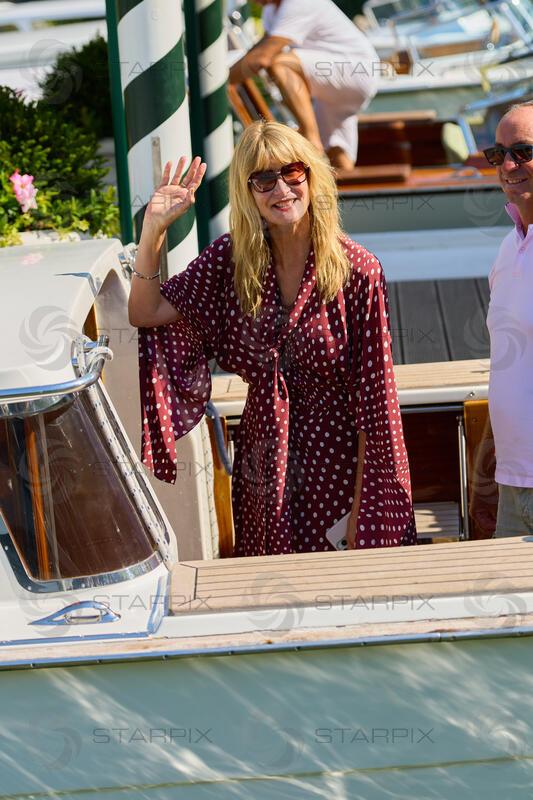 Laura Dern - Abreise -Ankunft von Stars am Lido Tag 3-   83. Internationale Filmfestspiele Venedig 2026