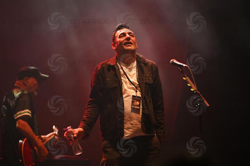 Gun performing at Eventim Apollo in London