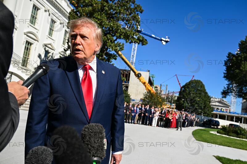 DC: Trump Departs for San Antonio, TX