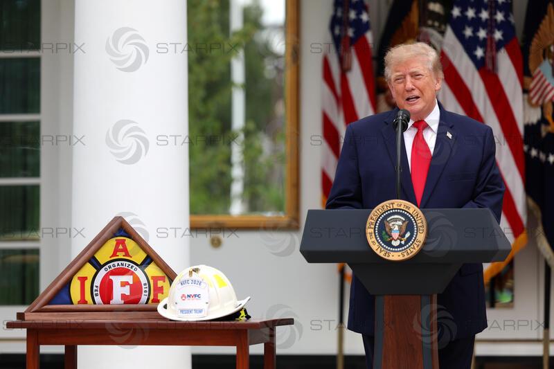 Trump Hosts a Lunch for Law Enforcement Officers